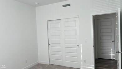 5580 Cherry Hl Dr in Whitestown, IN - Building Photo - Building Photo