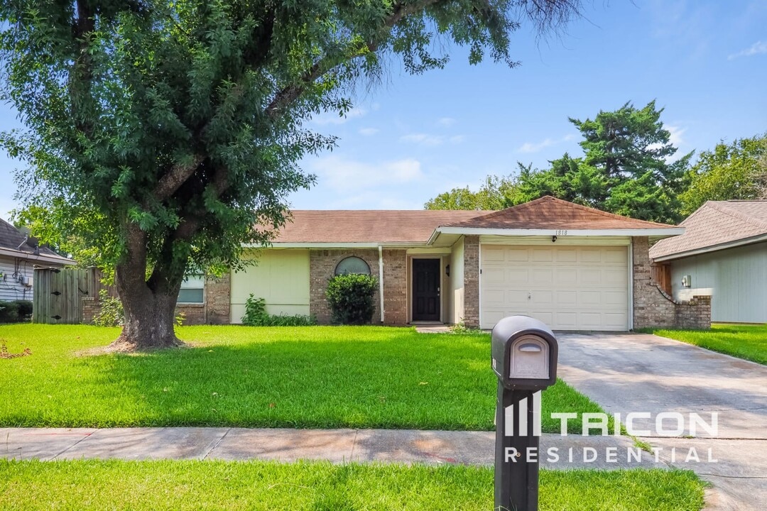 1818 Coleta Pl in Garland, TX - Building Photo