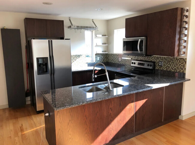 4114 Walnut St in Kansas City, MO - Building Photo - Building Photo