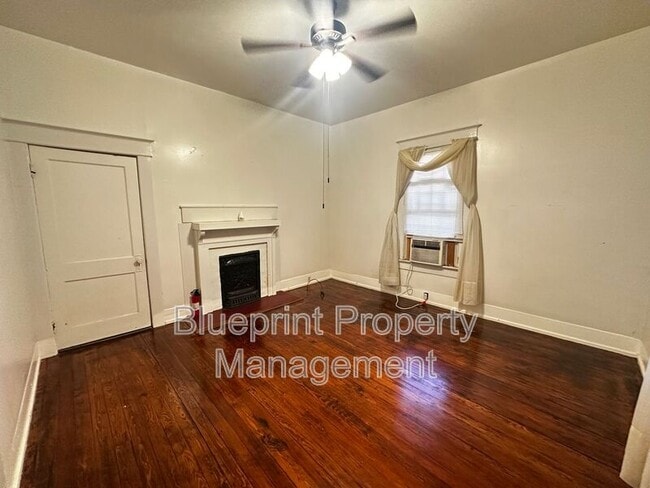 504 Fulton Ave SW in Birmingham, AL - Foto de edificio - Building Photo