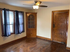 2100-2102 S 85th St in West Allis, WI - Building Photo - Building Photo