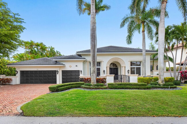 2166 W Silver Palm Rd in Boca Raton, FL - Building Photo - Building Photo