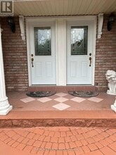 2470 Wynten Way in Oakville, ON - Building Photo - Building Photo