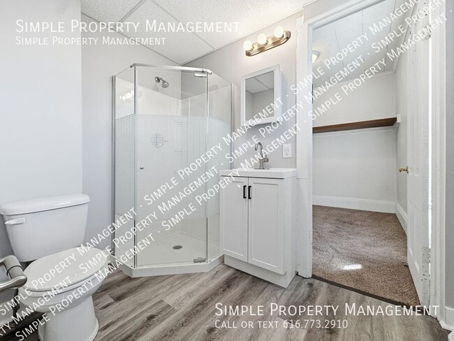 615 Mc Reynolds Ave NW in Grand Rapids, MI - Building Photo - Building Photo