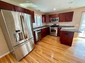 84 C St in Framingham, MA - Building Photo - Building Photo