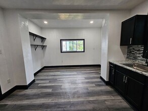 730 Clarissa St in Pittsburgh, PA - Building Photo - Building Photo