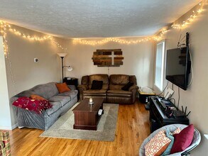 131 Huntington Ln in Blacksburg, VA - Building Photo - Building Photo