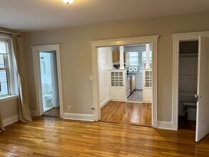 1 Craigie St in Cambridge, MA - Building Photo - Building Photo