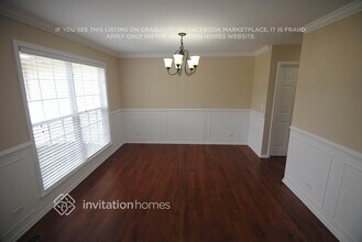 621 Lake Plumleigh Way in Algonquin, IL - Foto de edificio - Building Photo