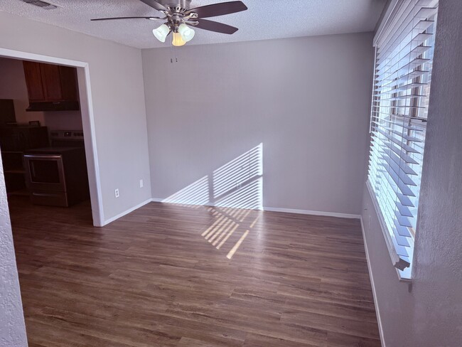 7408 Fir Ave in Lubbock, TX - Building Photo - Building Photo