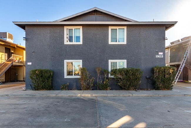 1903 N Spring in Mesa, AZ - Foto de edificio - Building Photo