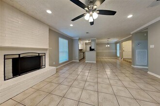 5351 King Richard Dr in Katy, TX - Building Photo - Building Photo