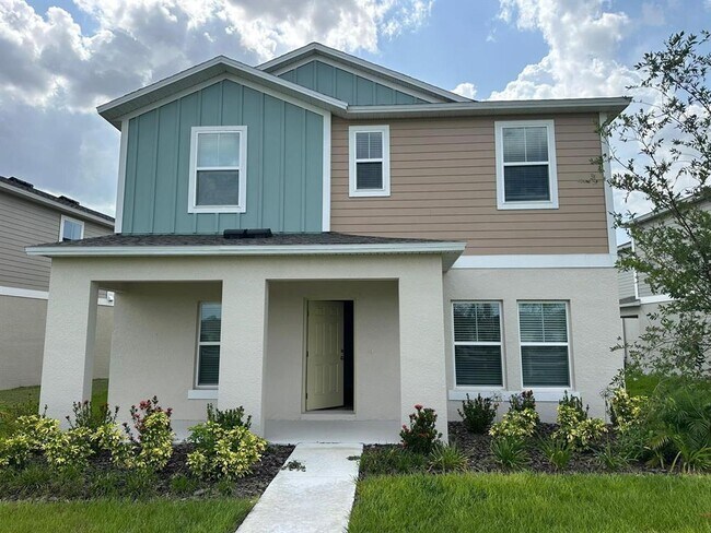 2036 Marigold Aly in Winter Haven, FL - Building Photo - Building Photo
