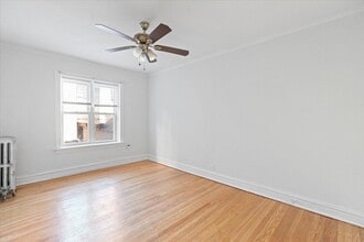 658 W Oakdale Ave in Chicago, IL - Building Photo - Building Photo