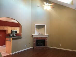 9085 Chimneyrock Blvd. in Memphis, TN - Building Photo - Building Photo