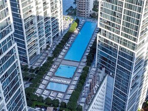 485 Brickell Ave, Unit 1609 in Miami, FL - Building Photo - Building Photo