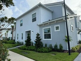 16452 Millenium Ct in Westlake, FL - Building Photo
