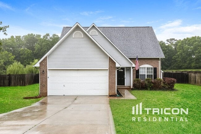 property at 3912 Chatterleigh Dr