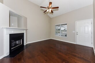 916 Pebble Beach Cir in Mount Juliet, TN - Building Photo - Building Photo