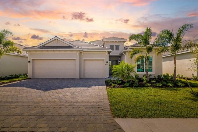 property at 5604 Lightning Whelk Ln