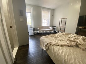 43 Anderson St, Unit 3-2 Apartamentos