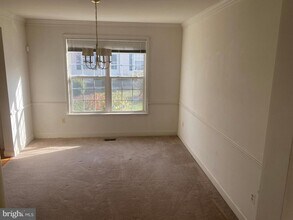 1017 Llano Dr in La Plata, MD - Building Photo - Building Photo