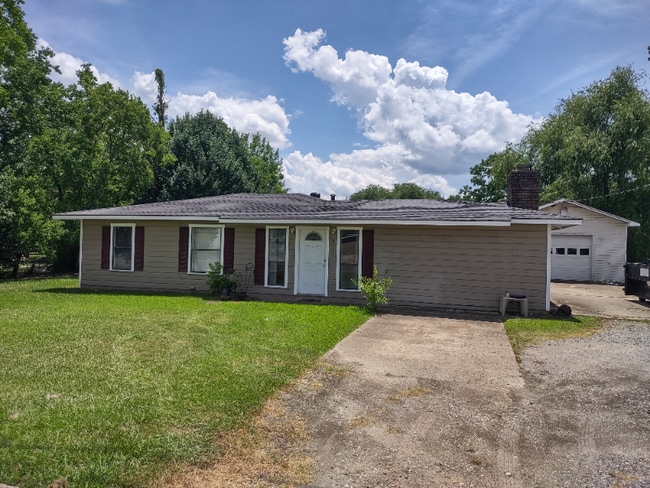 property at 813 New Natchitoches Rd