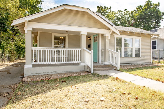 property at 2430 Kingston St