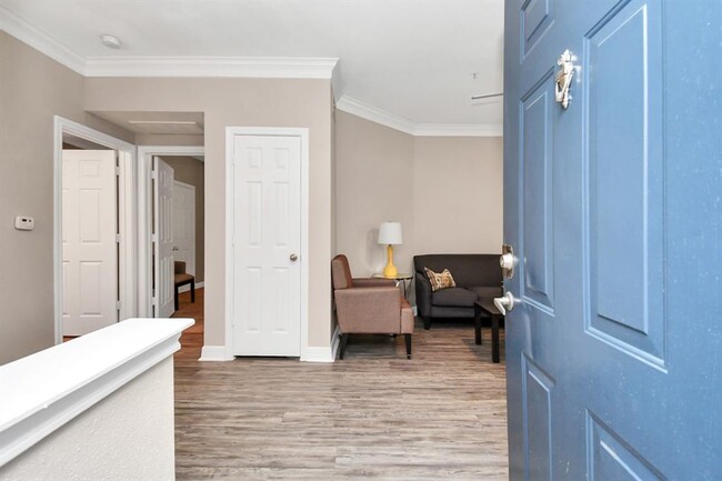 3225 Woodland Park Dr