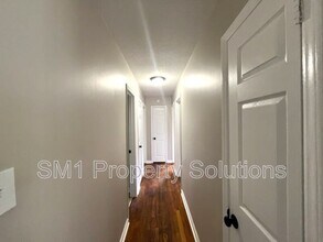 122 Erwin St in Greensboro, NC - Building Photo - Building Photo