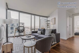399 Fremont St, Unit FL14-ID1802 in San Francisco, CA - Building Photo