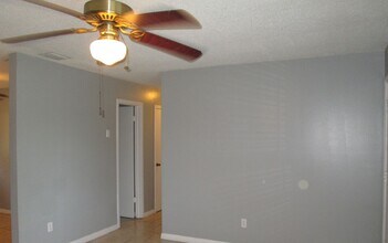 1641 Lucy Terry Ave in Apopka, FL - Building Photo - Building Photo