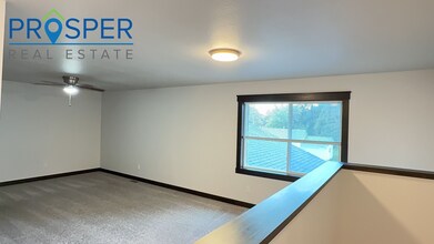 335 E 3rd Ave in Stanley, WI - Building Photo - Building Photo