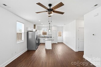 102 Snyder Ct NE in Concord, NC - Building Photo - Building Photo