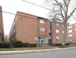 57 Huntington St Apartments