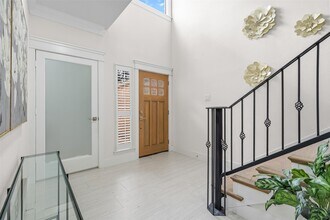 1037 Town Pl St in Houston, TX - Building Photo - Building Photo