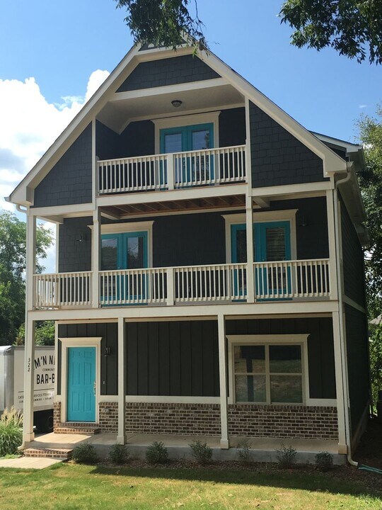 322 Carr St in Athens, GA - Building Photo
