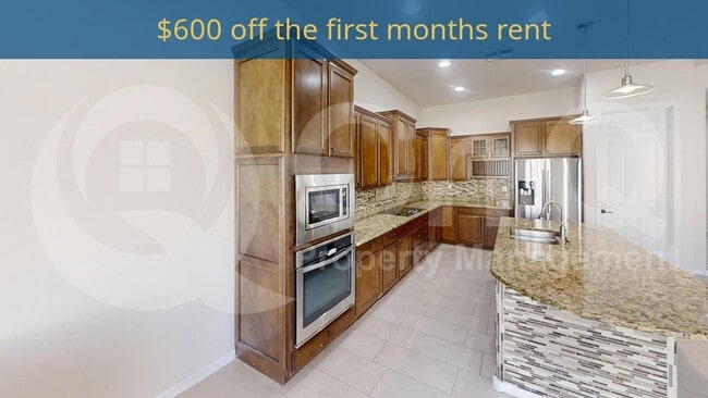 property at 1524 W Blaylock Dr