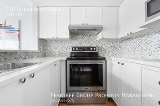 130 Rochester St in Ottawa, ON - Building Photo - Building Photo