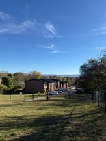 120 Asbury Way in Maryville, TN - Building Photo