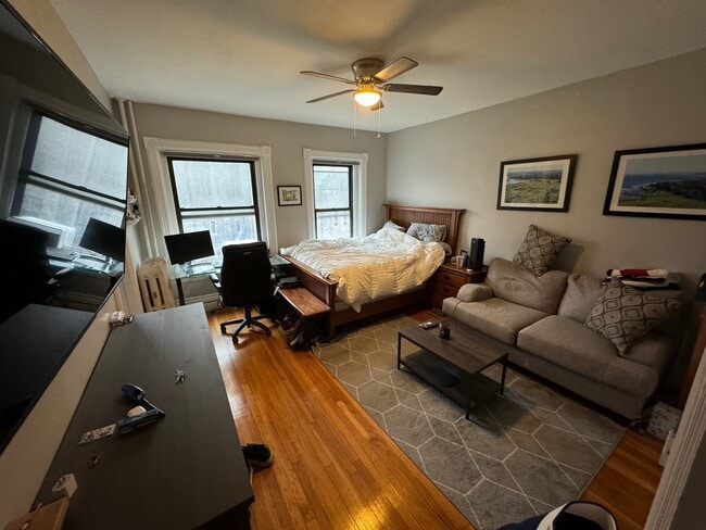 1091 Boylston St, Unit #33