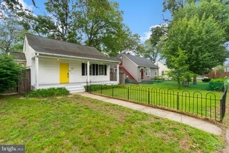 110 Greenway St NW in Glen Burnie, MD - Building Photo - Building Photo