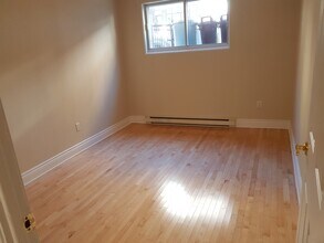 7214 Durocher Rue in Montréal, QC - Building Photo - Building Photo