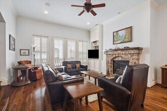 2128 Harold St in Houston, TX - Building Photo - Building Photo