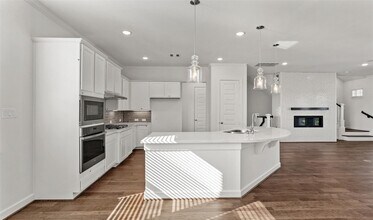 10609 Centre Green Way in Houston, TX - Building Photo - Building Photo