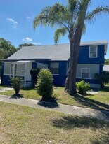 4424 9th Ave S in St. Petersburg, FL - Building Photo