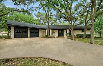 608 Franklin Dr in San Marcos, TX - Building Photo - Building Photo