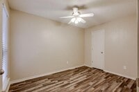 3712 Roussillon Dr photo'