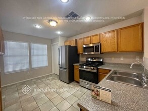 5925 Kenmore St in North Las Vegas, NV - Building Photo - Building Photo