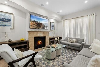 5404 Bellingham Ave in Los Angeles, CA - Building Photo - Building Photo